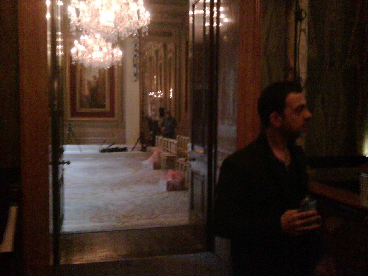 Antonio Berardi The Man Of The Hour In Situ 10 Magazine Antonio Berardi The Man Of The Hour In Situ 10 Magazine