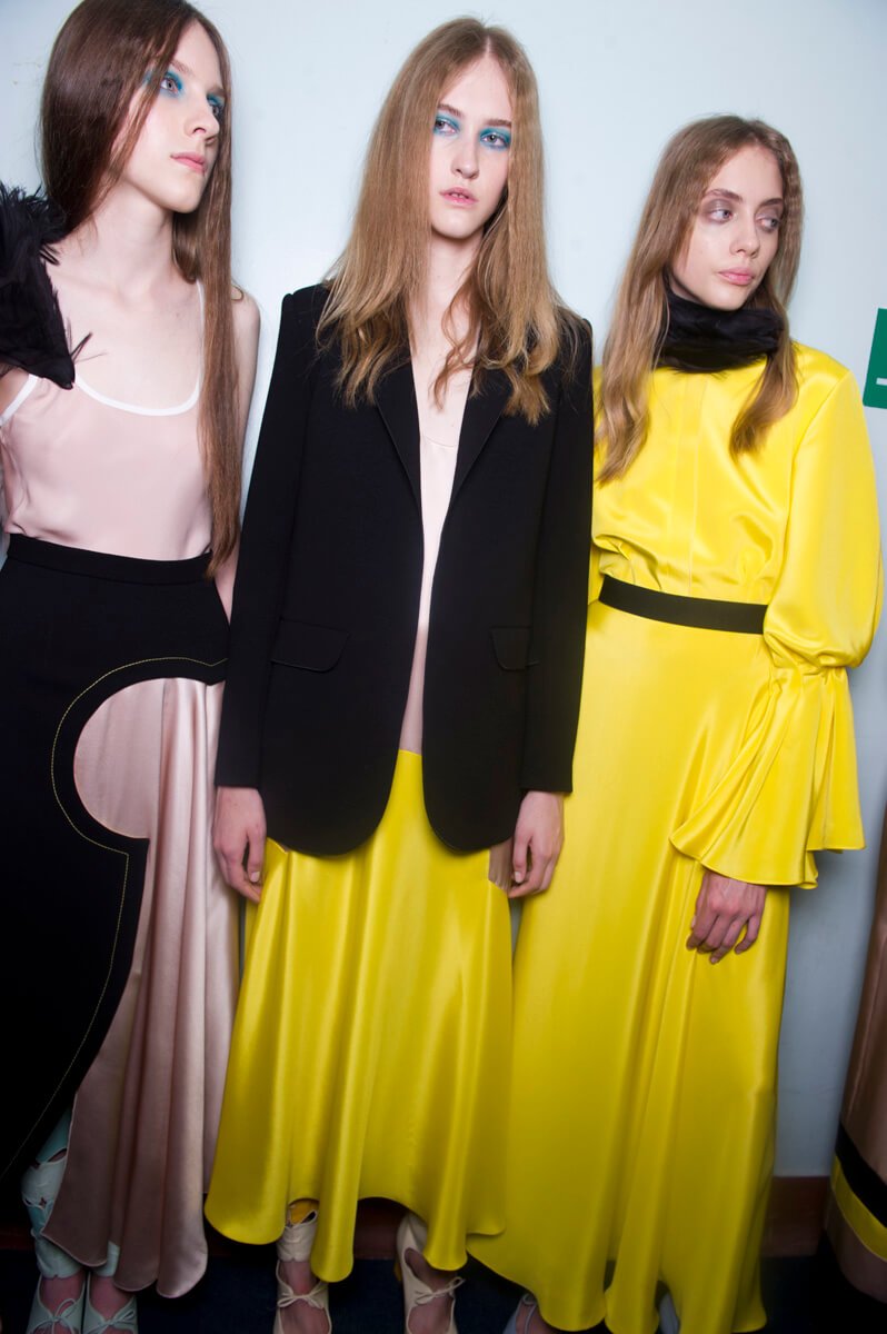 Roksanda: Ready-To-Wear Fashion Show SS16