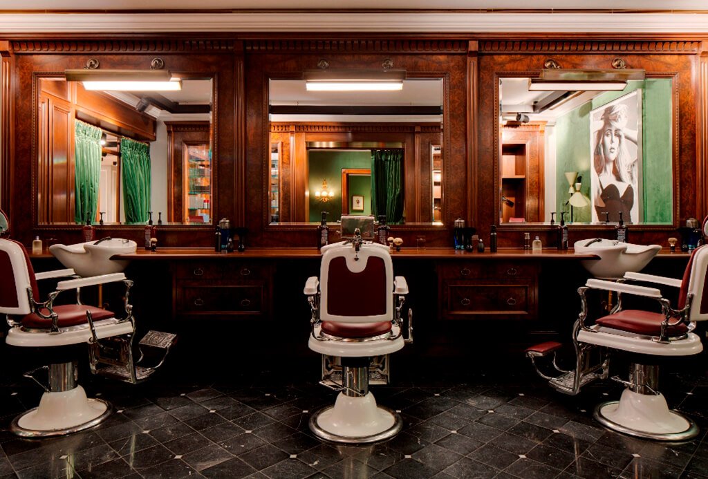 The Dolce \u0026 Gabbana Barber Shop - 10 