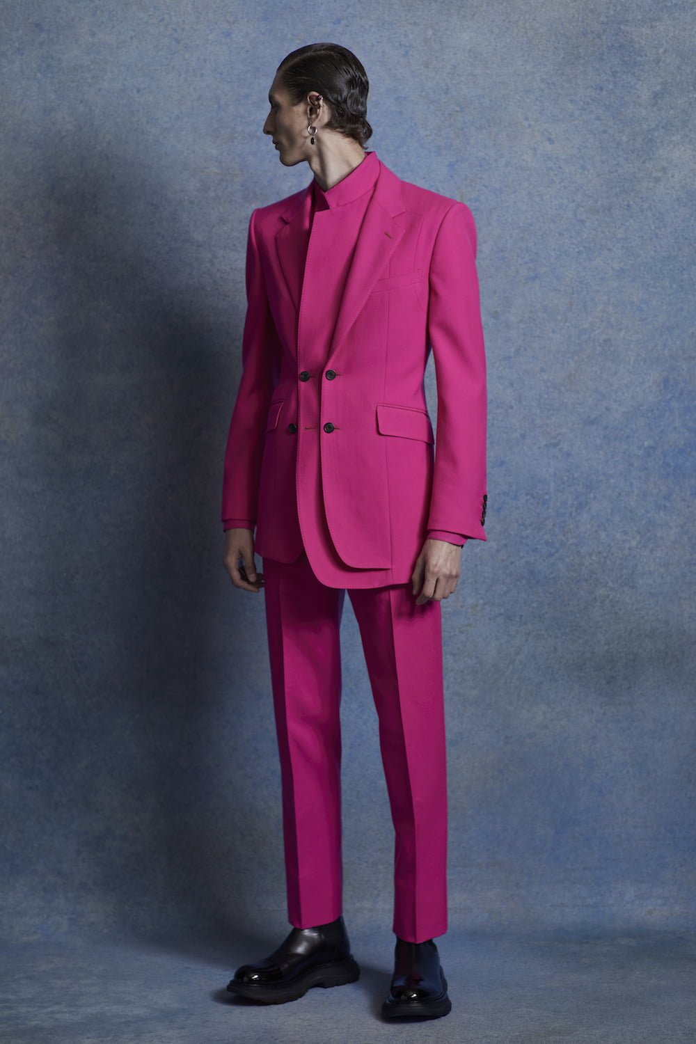 alexander mcqueen men suit