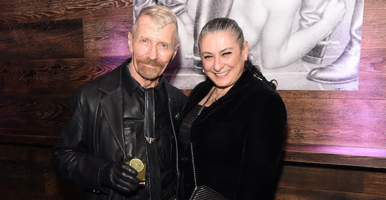 УСТАЛ ОТ ГЕЙ ЗНАКОМСТВ