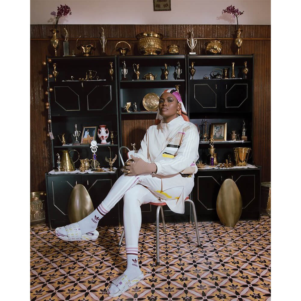 thebe-2